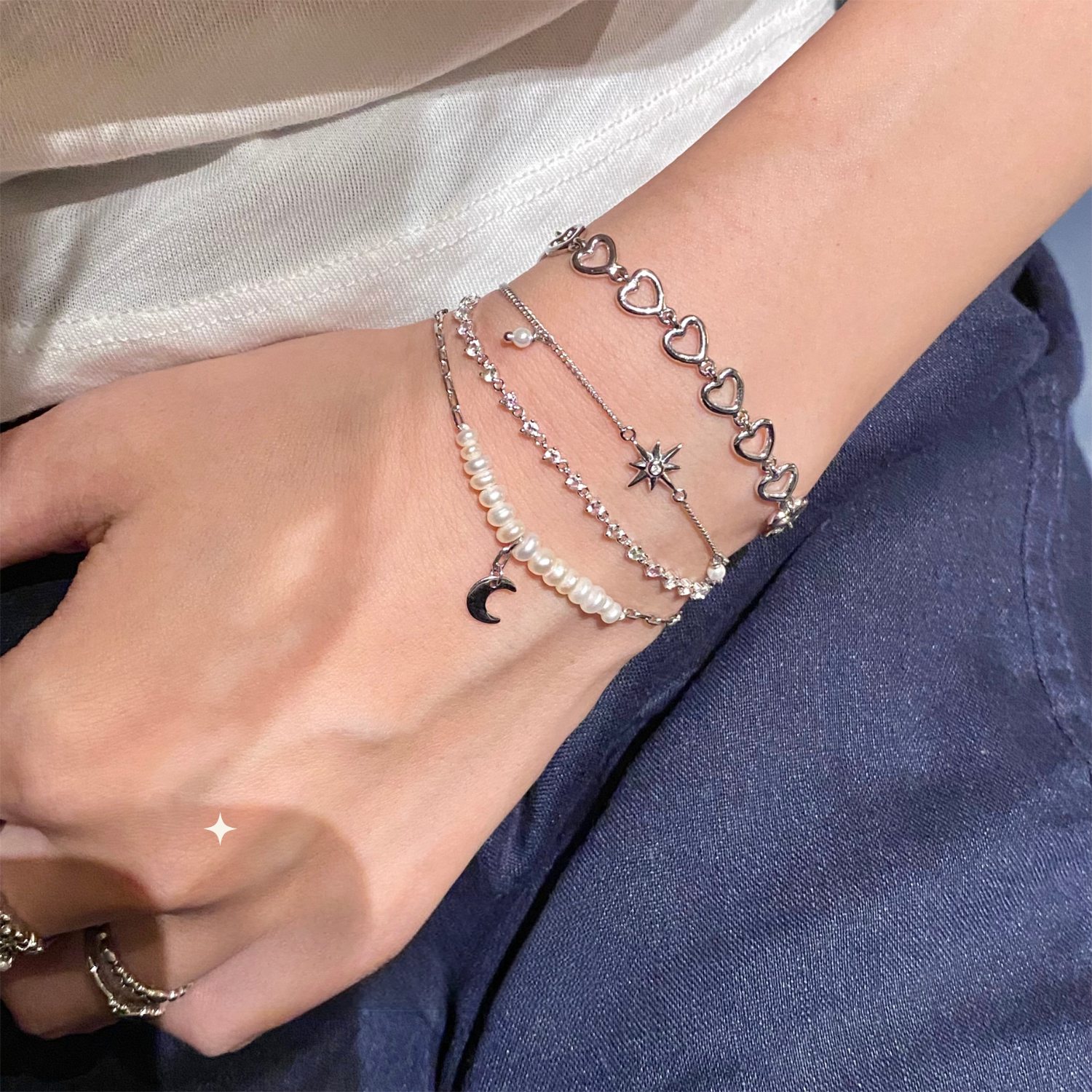 Moon Pendant Pearl Bracelet